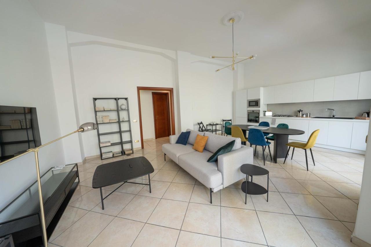 Chiaia Apartment San Pasquale By Dimorra Naples Exterior photo